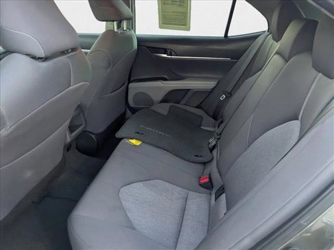 Used 2024 Toyota Camry LE image 17