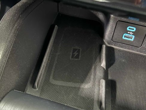 Used 2023 Ford Escape Platinum image 25