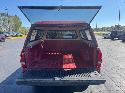 Used 2004 Chevrolet Silverado 2500 LT image 9