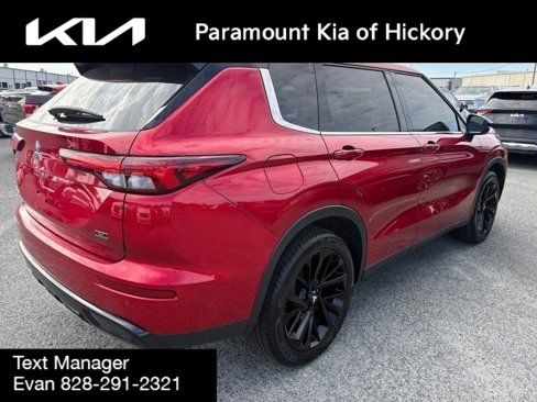 Used 2024 Mitsubishi Outlander SE image 6
