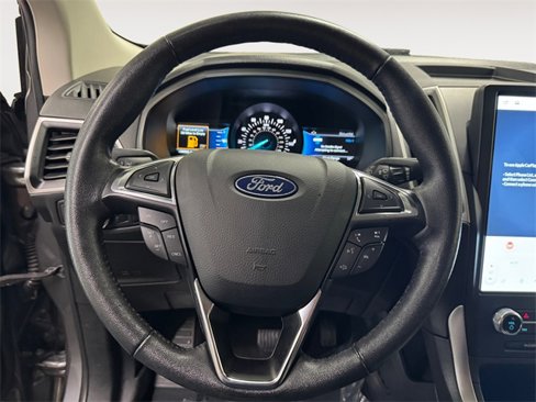 Used 2022 Ford Edge SEL image 14