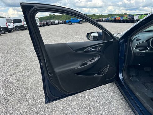 Used 2022 Chevrolet Malibu LT image 27