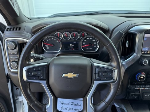 Used 2020 Chevrolet Silverado 1500 LTZ image 18