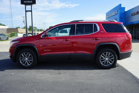 Used 2019 GMC Acadia SLT image 2
