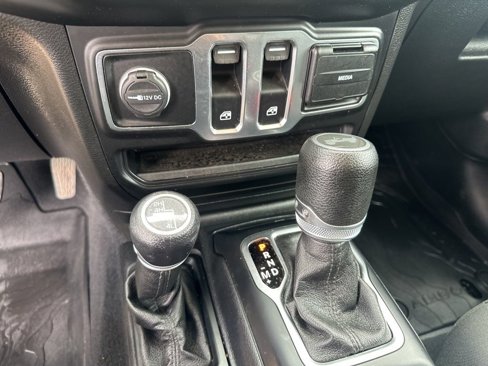 Used 2020 Jeep Wrangler Sport image 20