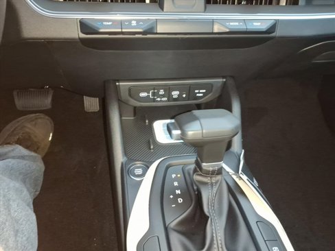 New 2025 Kia K4 GT-Line image 13