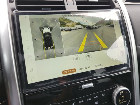 New 2025 Land Rover Discovery S image 28