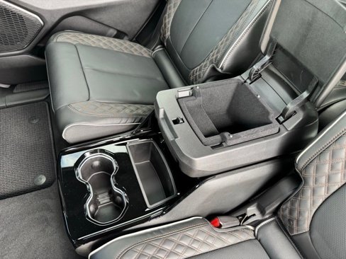 New 2025 Jeep Grand Cherokee L Summit w/ Luxury Tech Group V image 21