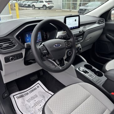 New 2025 Ford Escape Active w/ Cold Weather Package image 17