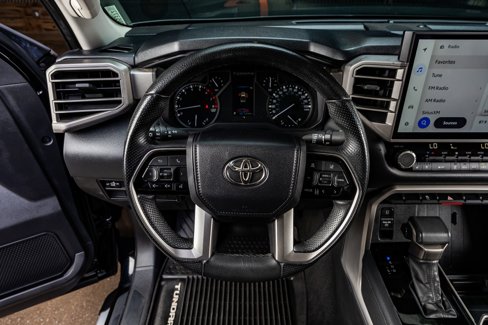 Used 2022 Toyota Tundra Limited image 18