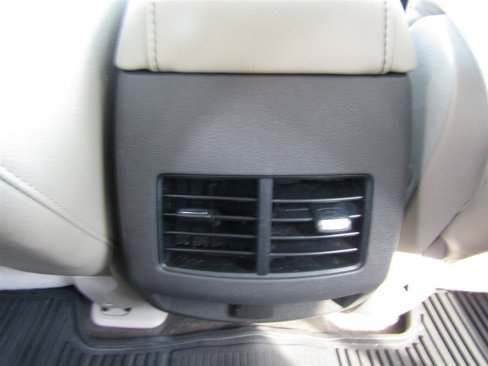 Used 2012 Ford Edge SEL image 25