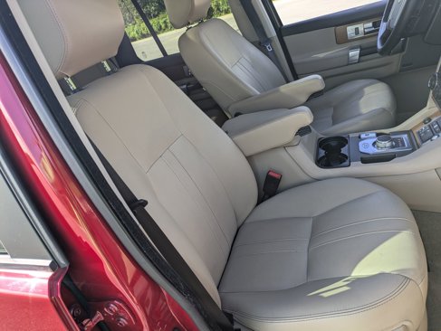 Used 2016 Land Rover LR4 HSE image 31