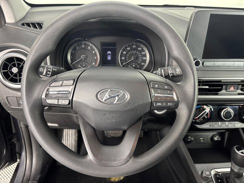 Used 2023 Hyundai Kona SEL image 17