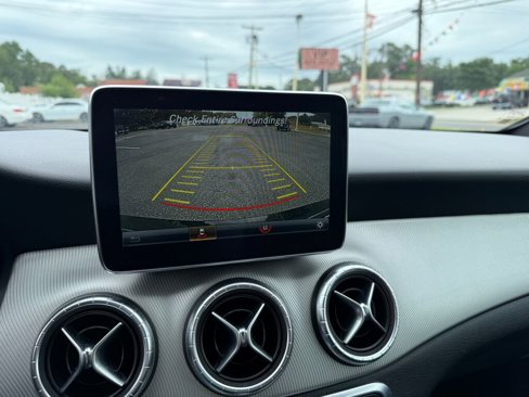 Used 2016 Mercedes-Benz CLA 250 4MATIC image 15