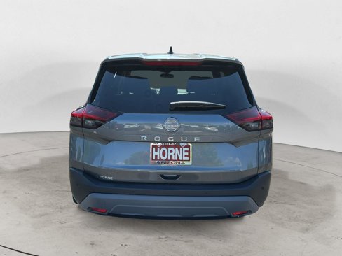 Used 2023 Nissan Rogue S image 5
