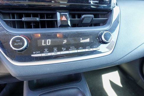 Certified 2022 Toyota Corolla LE image 19