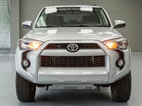 Used 2017 Toyota 4Runner SR5 image 5