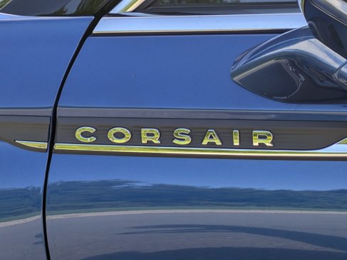 Used 2021 Lincoln Corsair Reserve image 33