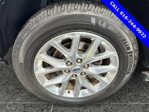 Used 2017 Ford Expedition Limited image 5