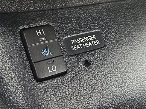 Used 2017 Toyota Prius Four image 31