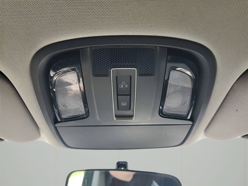 Used 2019 Kia Sorento L image 40