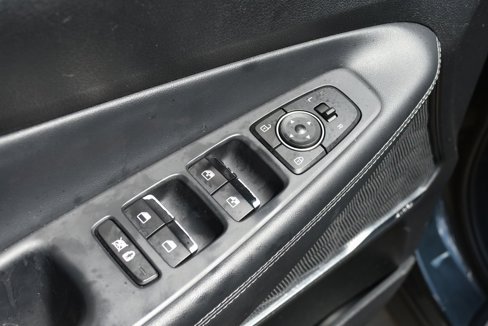 Used 2020 Hyundai Santa Fe Limited image 37