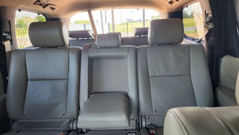Used 2018 Toyota Sequoia Limited image 35