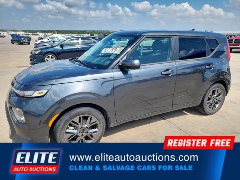 Used 2021 Kia Soul S image 1