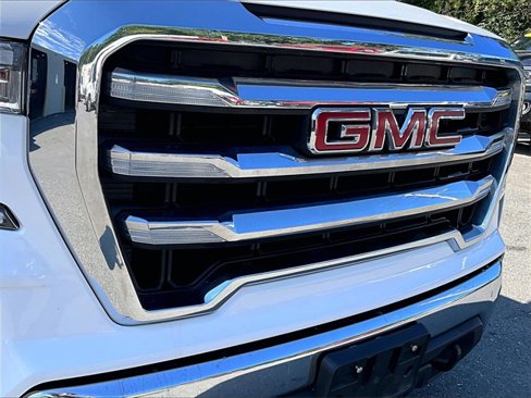 Used 2020 GMC Sierra 1500 SLE w/ SLE Value Package image 30