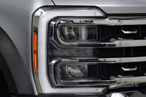 Used 2023 Ford F450 Lariat w/ Snow Plow Prep Package image 6