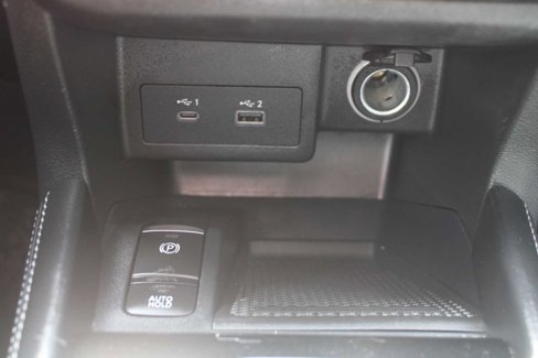 Used 2022 Nissan Kicks SR image 34