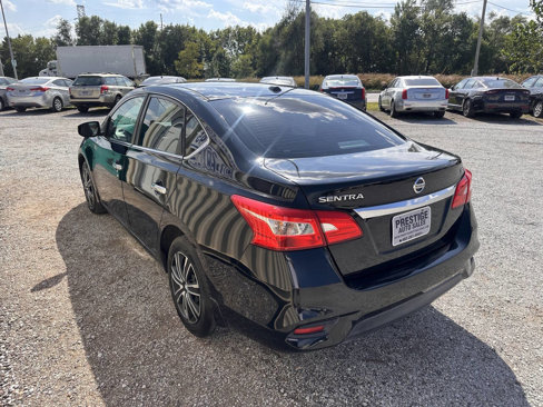 Used 2016 Nissan Sentra SV image 4