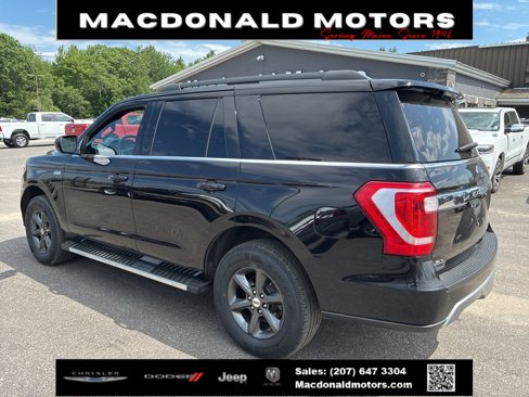 Used 2020 Ford Expedition XLT w/ FX4 Off-Road Package image 11