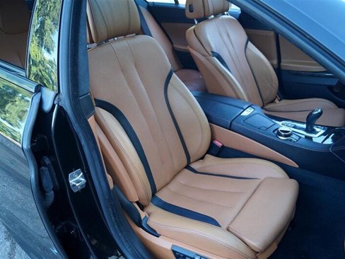 Used 2017 BMW 640i Gran Coupe image 12