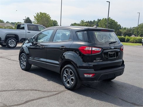 Used 2021 Ford EcoSport S image 5