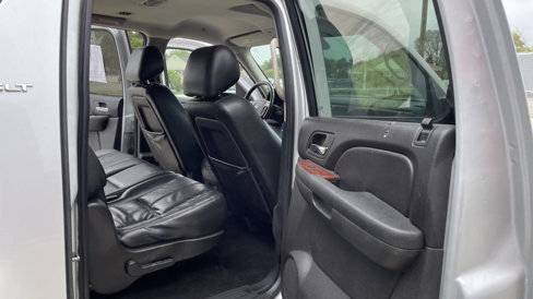 Used 2013 GMC Yukon XL SLT image 20