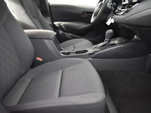 Used 2023 Toyota Corolla LE image 25