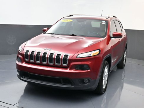 Used 2017 Jeep Cherokee Latitude w/ Safety/Convenience Group image 7
