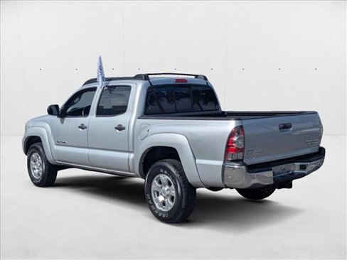 Used 2013 Toyota Tacoma PreRunner image 8