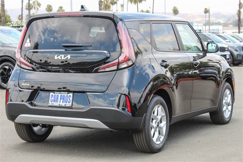 New 2025 Kia Soul LX w/ LX Technology Package image 9