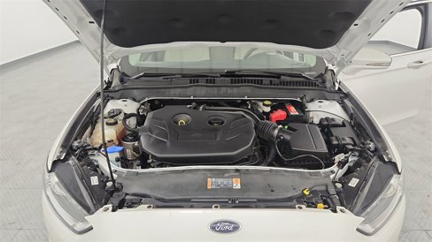 Used 2016 Ford Fusion Titanium image 27