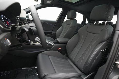Used 2025 Audi A4 2.0T Premium image 7