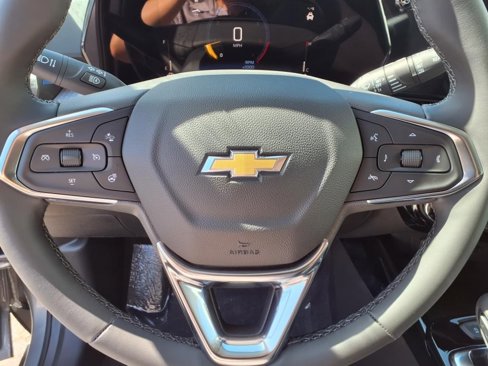 New 2025 Chevrolet Trax LT w/ Driver Confidence Package image 13