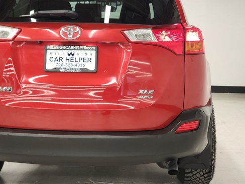 Used 2013 Toyota RAV4 XLE image 32