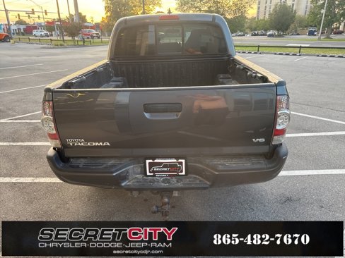 Used 2015 Toyota Tacoma 4x4 Double Cab image 6