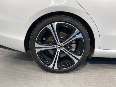 Certified 2022 Mercedes-Benz C 300 Sedan image 4