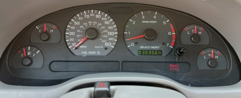 Used 2004 Ford Mustang GT image 25
