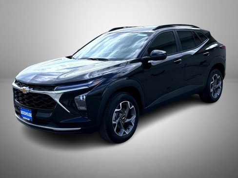 New 2026 Chevrolet Trax LT w/ Driver Confidence Package image 1