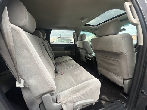 Used 2015 Toyota Sequoia SR5 image 41