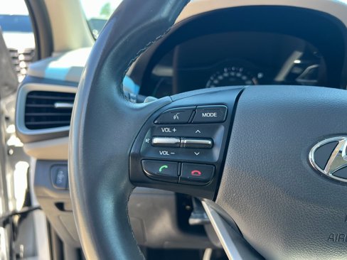 Used 2019 Hyundai Ioniq Limited image 27